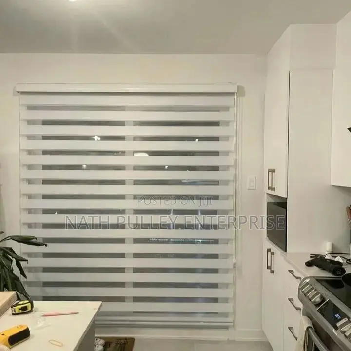 Classic Plain White Day and Night Blinds