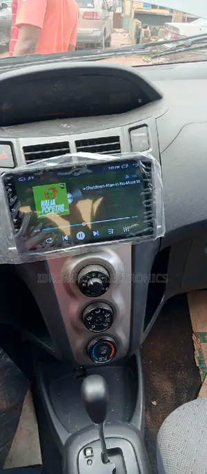 Android Sweatable for Toyota Yaris 2006