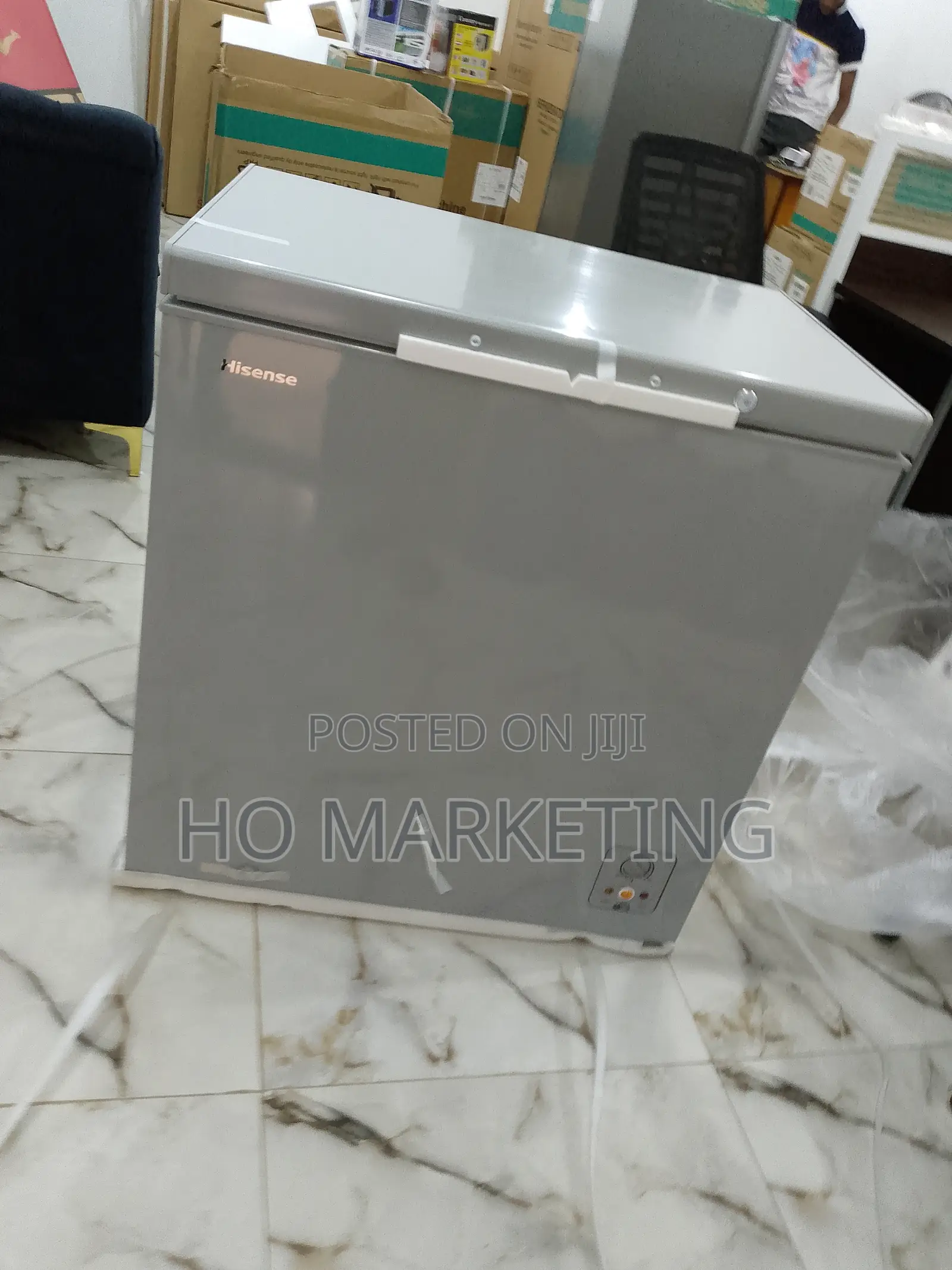 New Hisense Fc260sh Chest Freezer (Silver)