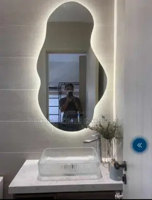 Shapeless Vanity Mirror With Led Lights