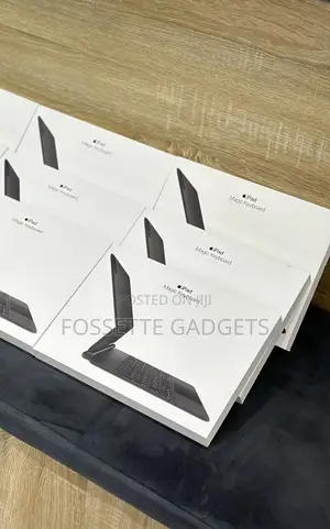 Photo - Brand New Magic Keyboard 12.9inches