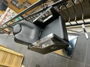 Executive Barbing Saloon Chair