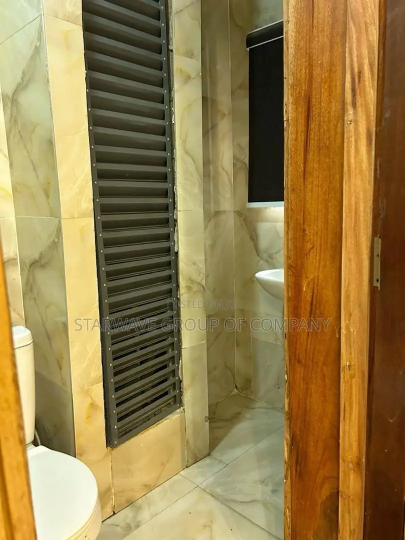 One Bed With Swimming Pool and Elevator