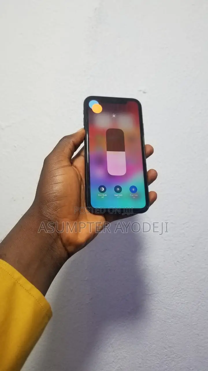 Apple iPhone 11 64 GB Black