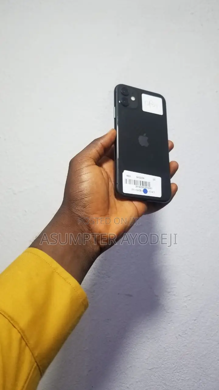 Apple iPhone 11 64 GB Black