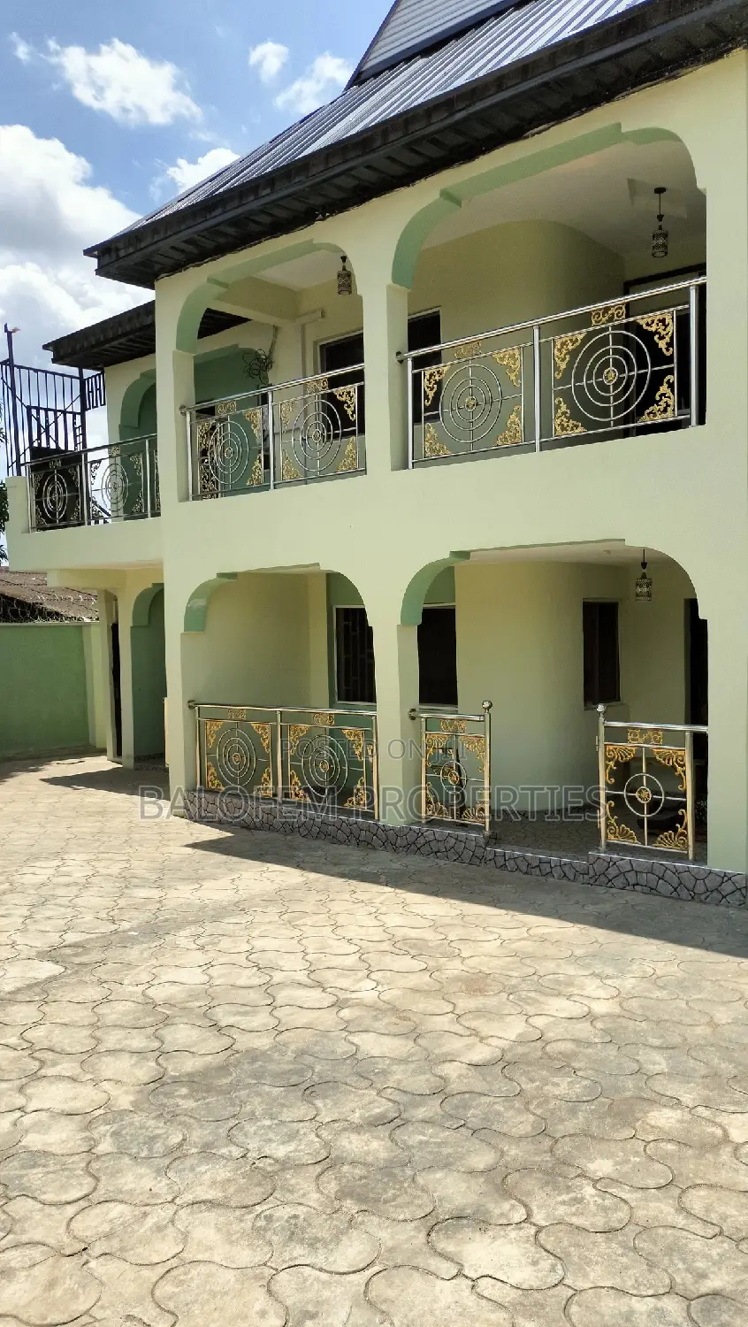 Furnished 1bdrm Block of Flats in Balofem Properties &, Abeokuta North