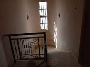 5bdrm Duplex in Private, Mabushi for rent