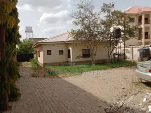 5bdrm Duplex in Private, Mabushi for rent
