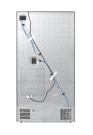 Hisense 68WCB 522L Side by Side Refrigerator