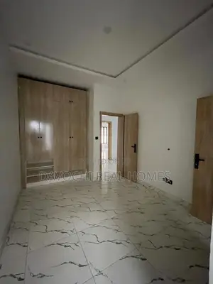 4bdrm Duplex in Ologolo Estate, Lekki for rent