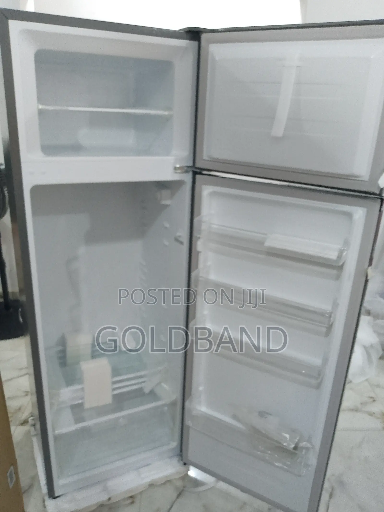 Silver Hisense Refrigerator Best Quality240dr