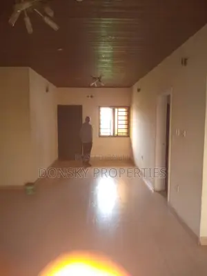 3bdrm Apartment in Magodo for rent