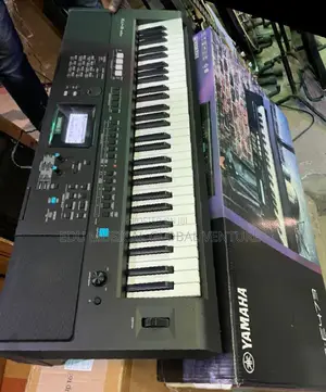 Yamaha Keyboard PSR 473