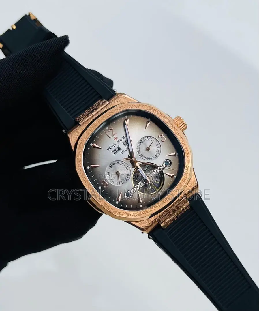 Automatic Engine Patek Phillipe Wristwatch