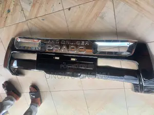 Front Fibre for Prado