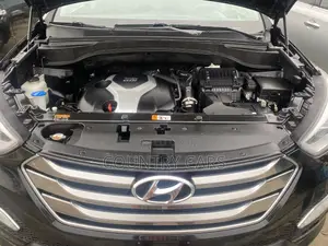 Hyundai Santa Fe SE AWD 2016 Black