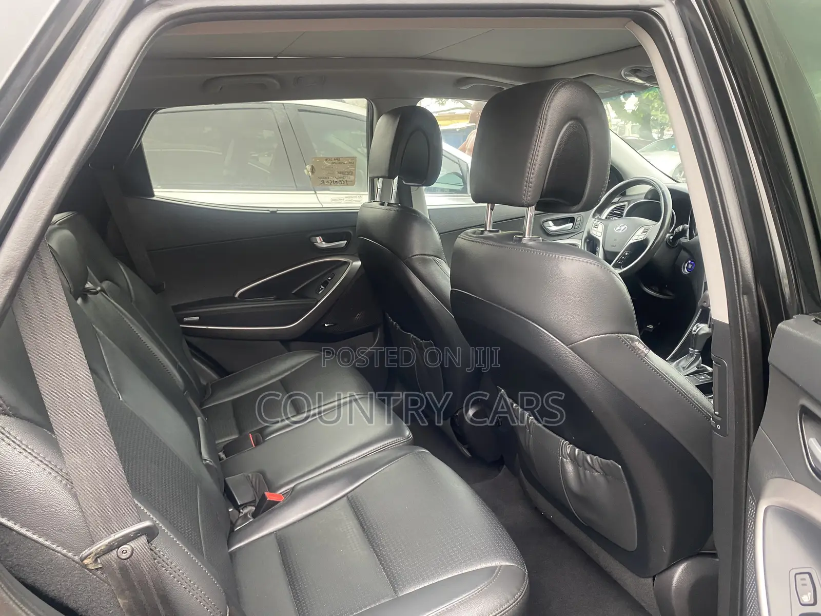 Hyundai Santa Fe SE AWD 2016 Black