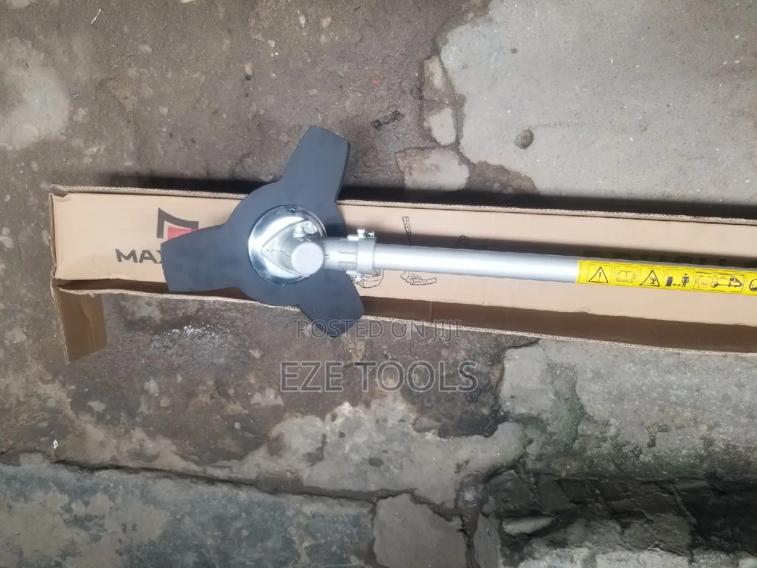 Brush Cutter Machine