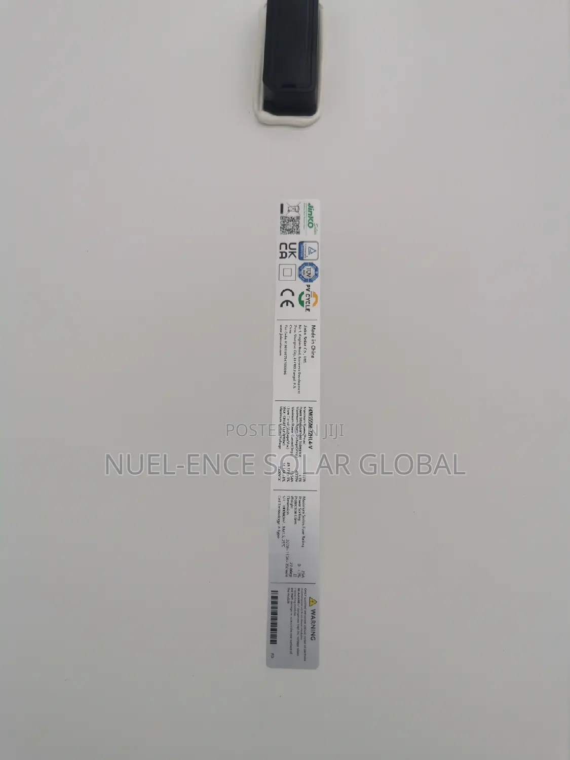 555w Jinko Mono Panels