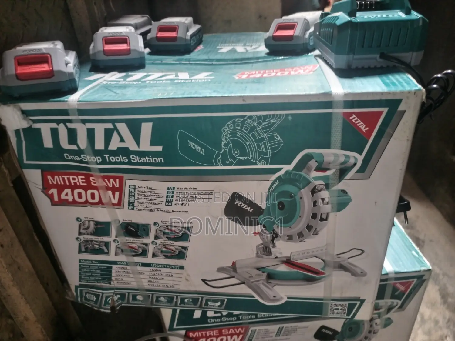 Total Miter Saw Machine 1400w