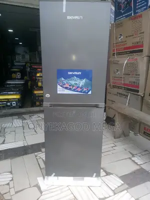 Skyrun Butom Freezer 170liter
