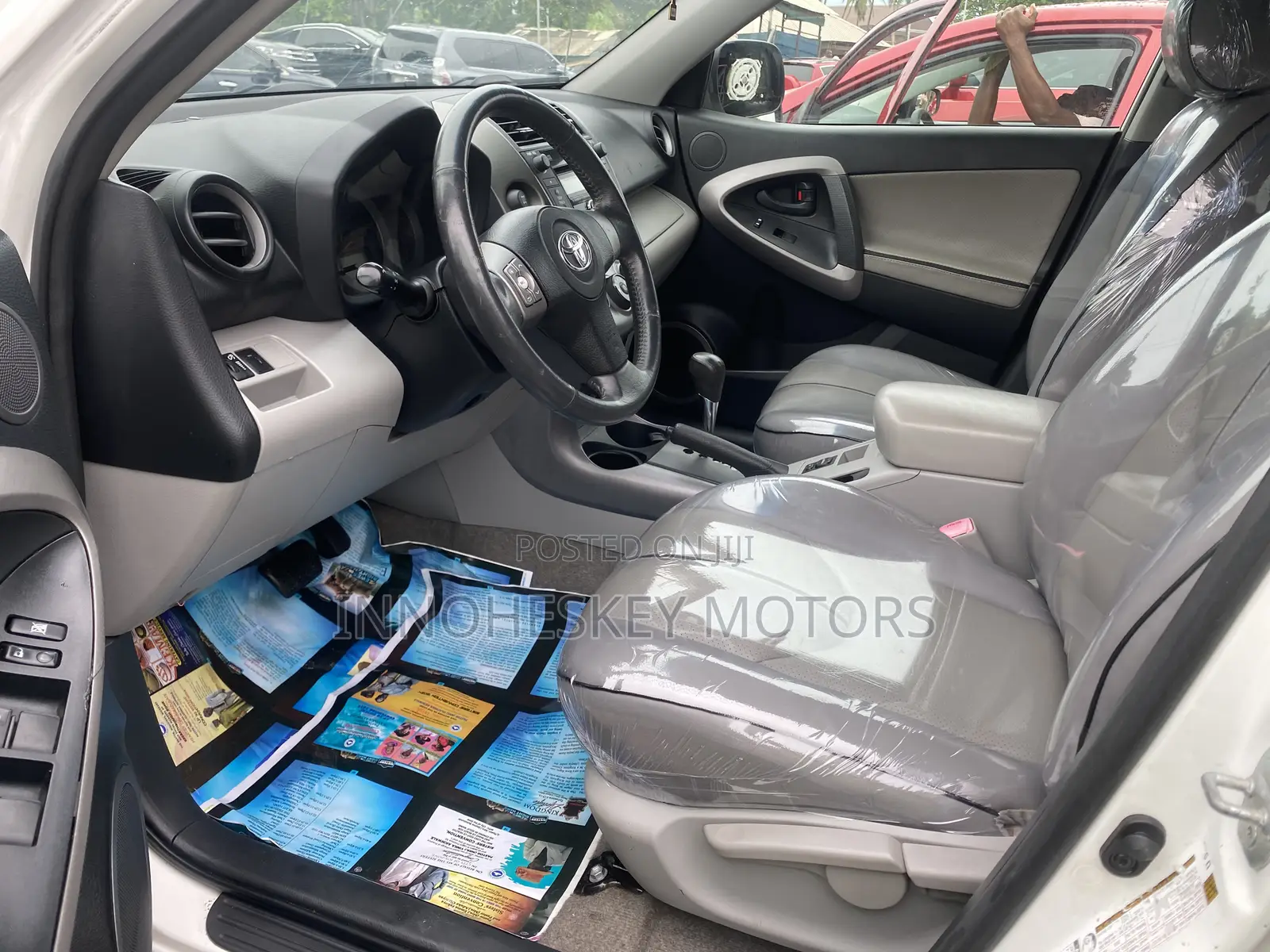 Toyota RAV4 2008 White