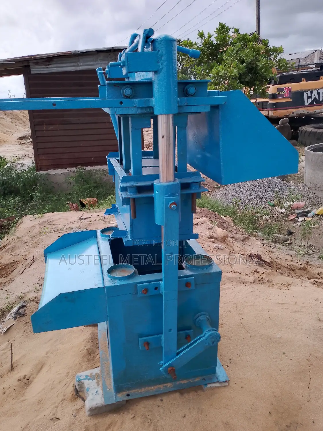 Block Molding Vibrating Machine