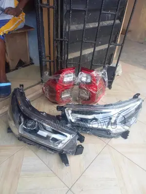 Complete Set of Headlight and Rear Light for Hilux 2020/2023