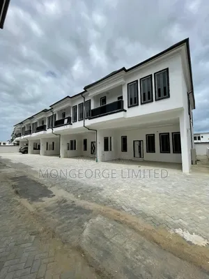 4bdrm Duplex in Lekki Phase 2 for sale