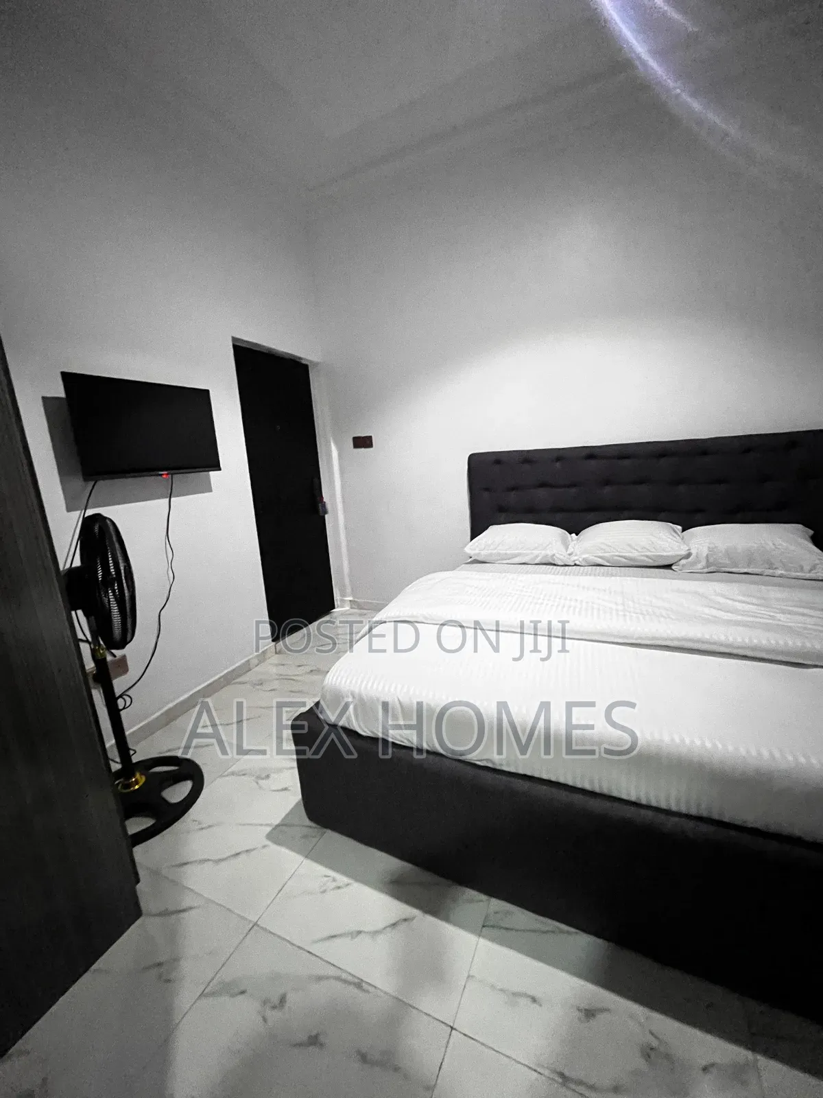 One Bedroom Apartment