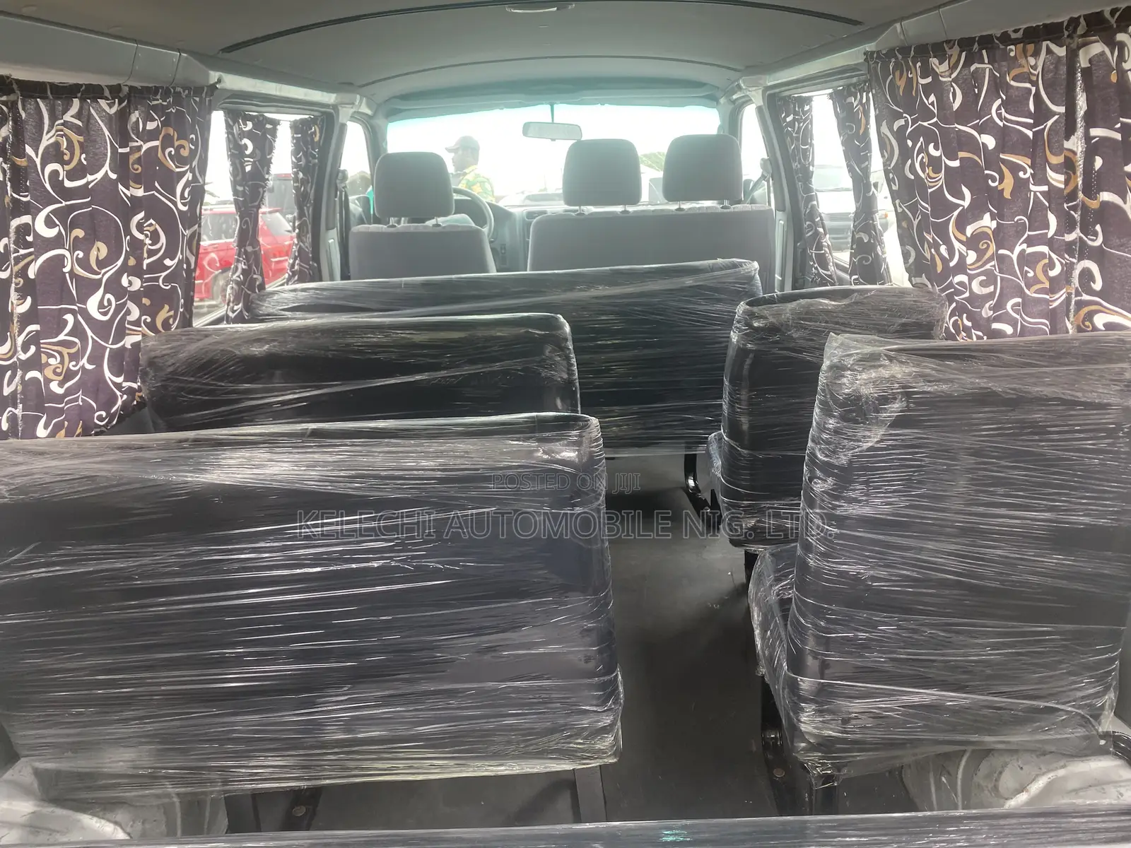 Toyota HiAce 2005 Grey