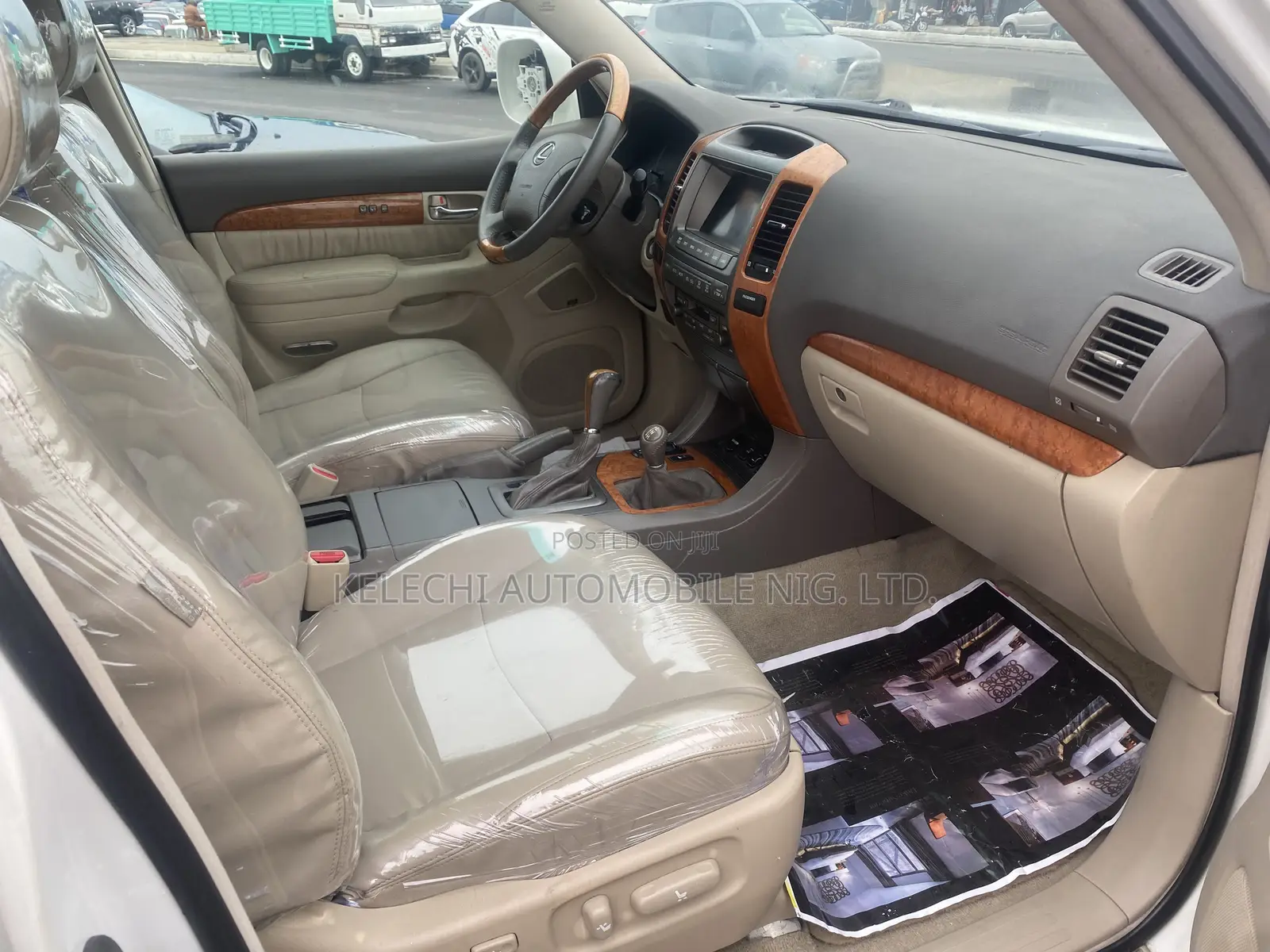 Lexus GX 470 2004 White
