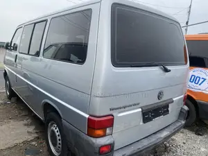 Volkswagen Transporter 2002 Grey