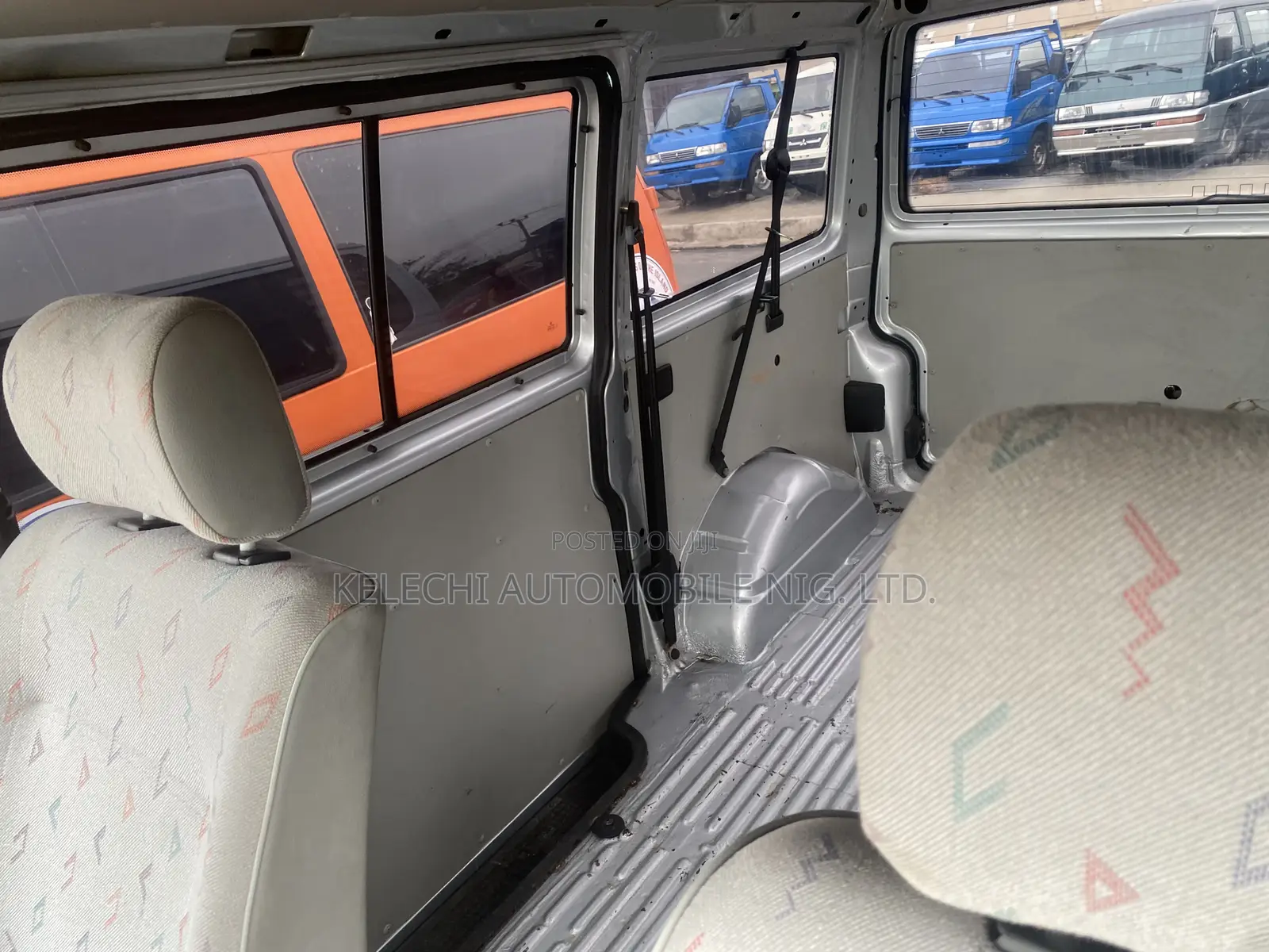 Volkswagen Transporter 2002 Grey