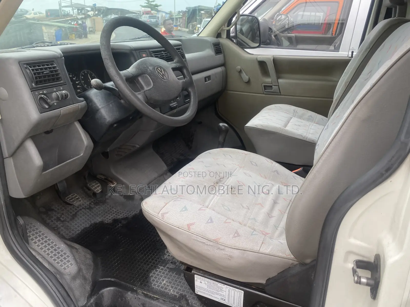 Volkswagen Transporter 2004 White