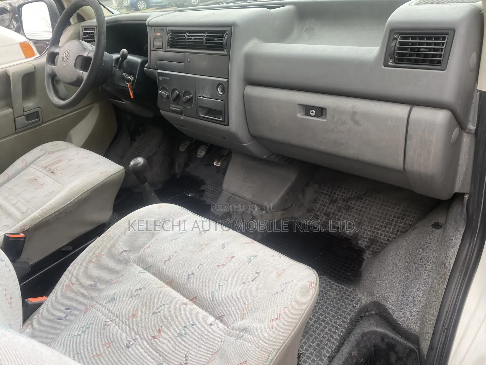 Volkswagen Transporter 2004 White