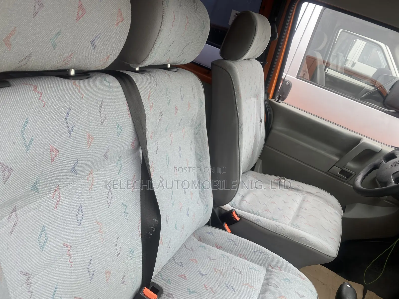 Volkswagen Transporter 2005 Orange