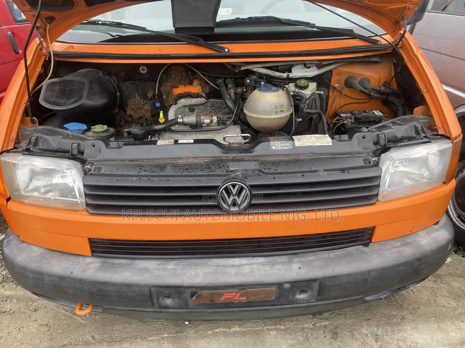 Volkswagen Transporter 2005 Orange