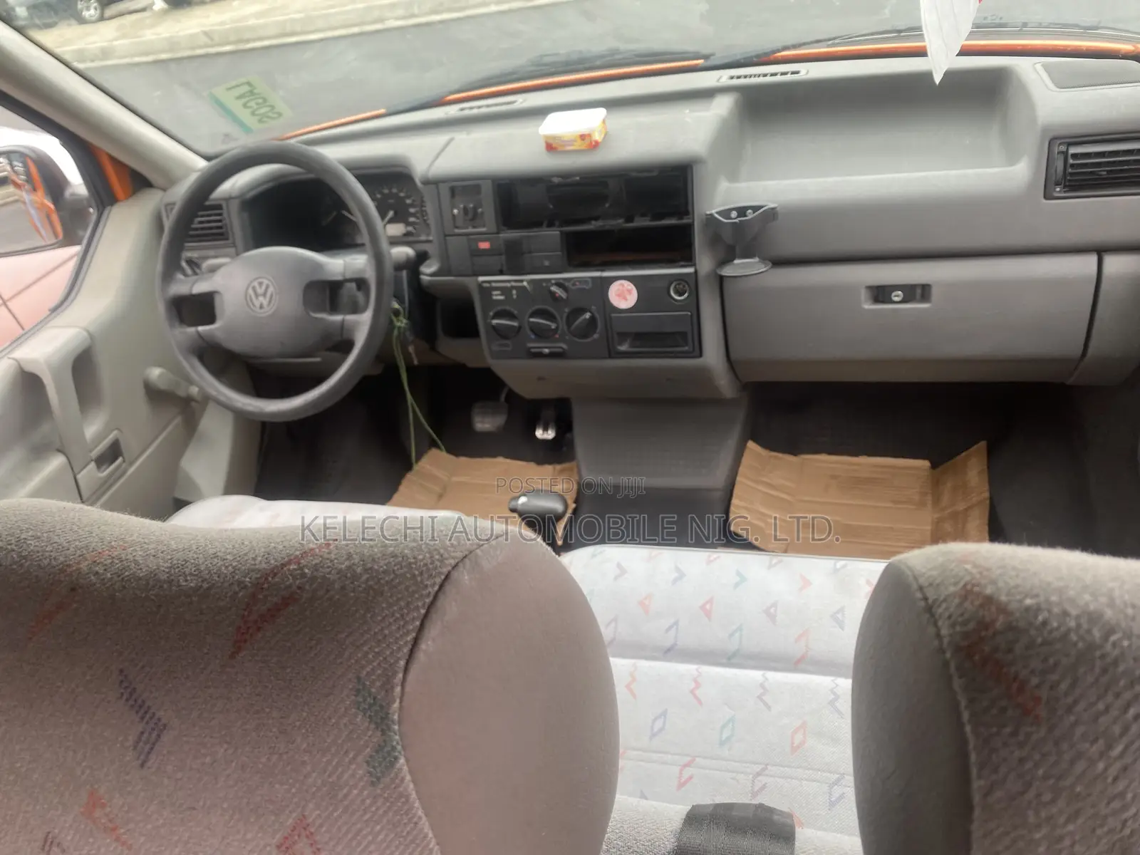 Volkswagen Transporter 2005 Orange
