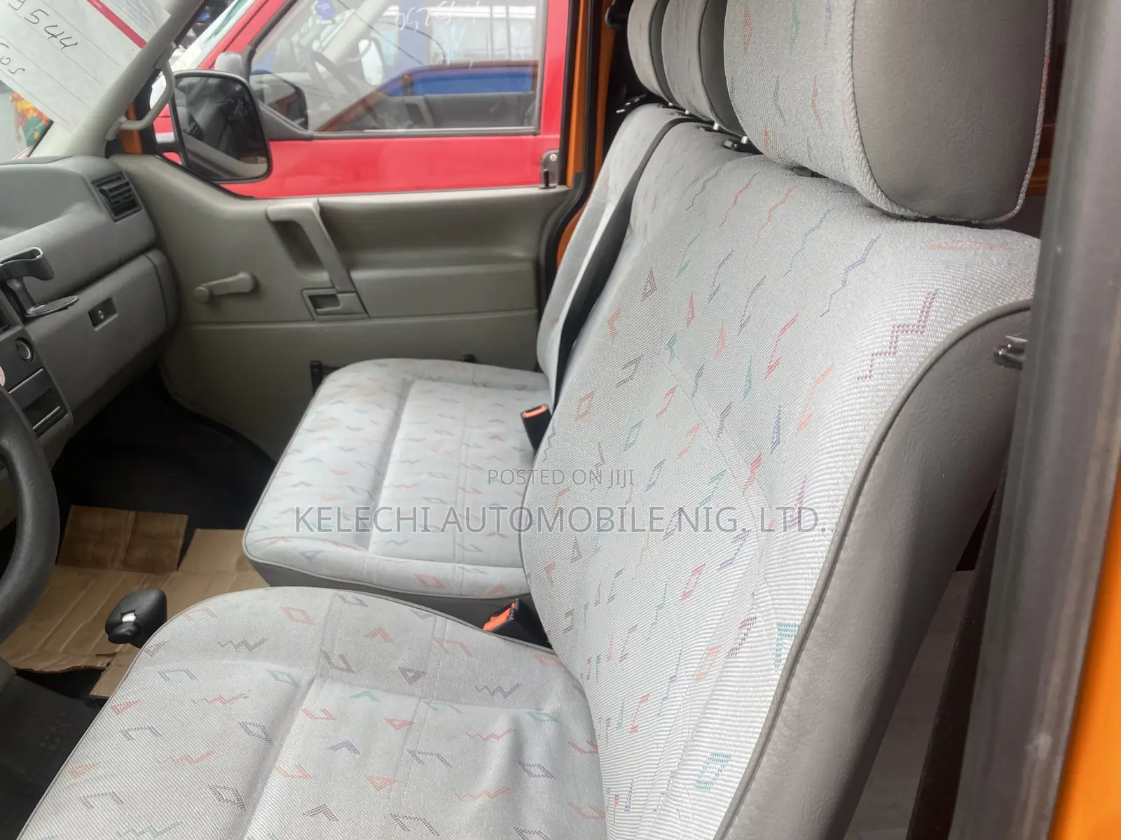 Volkswagen Transporter 2005 Orange