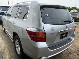 Toyota Highlander 2008 Silver