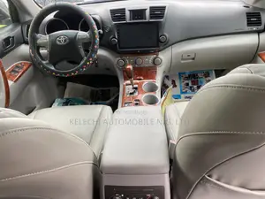 Toyota Highlander 2008 Silver