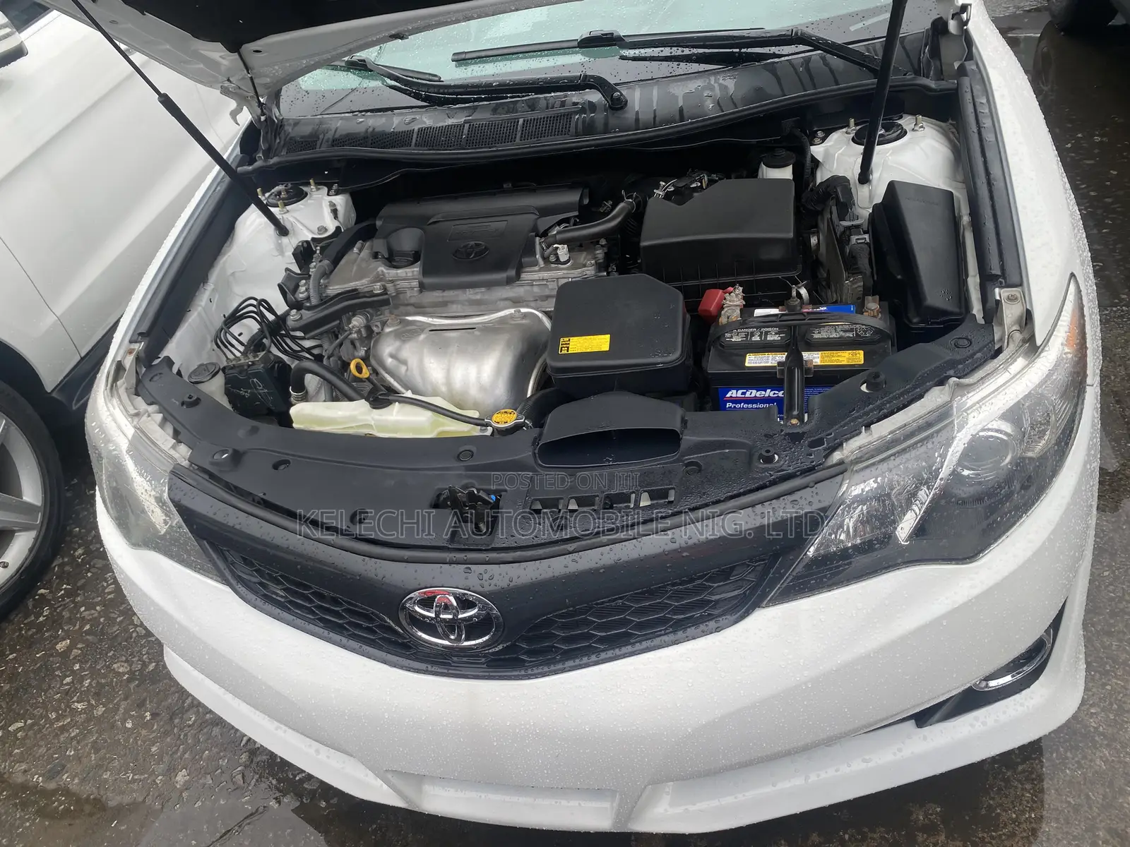 Toyota Camry 2012 White