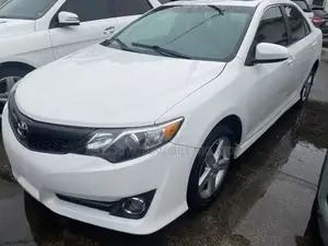 Toyota Camry 2012 White