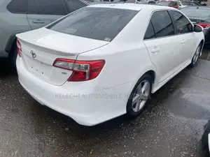 Toyota Camry 2012 White