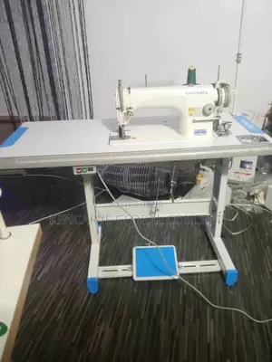 Industrial Straight Sewing Machine