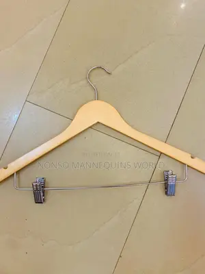 High Quality Glossy Body Wooden Clip Hangers