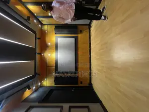 Studio, Studio, Studio