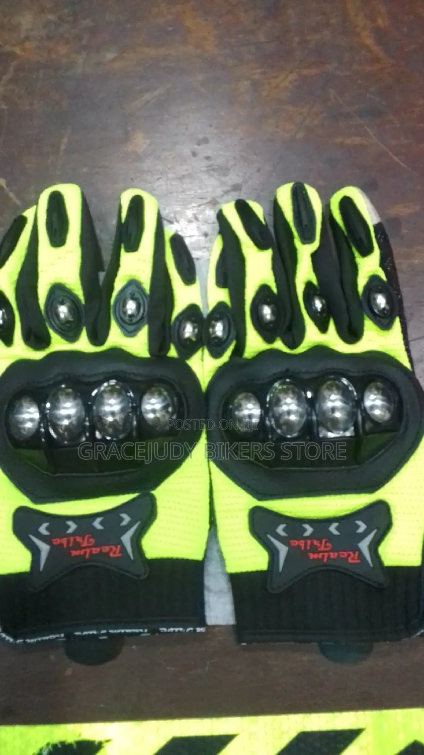 Quality Hand Gloves