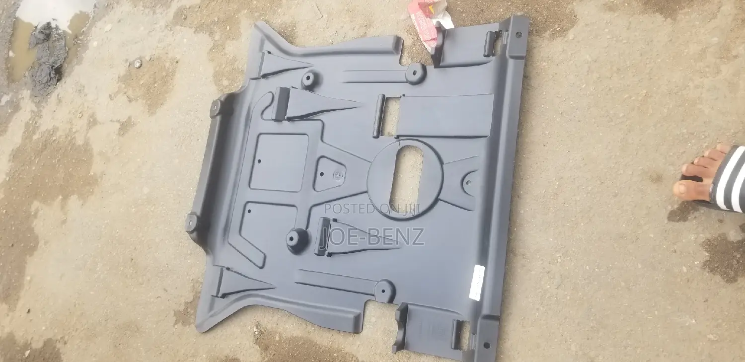 Ml350/ GLE350 2015 Engine Protector Cover